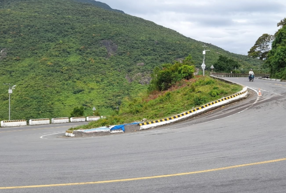 Hai Van Pass