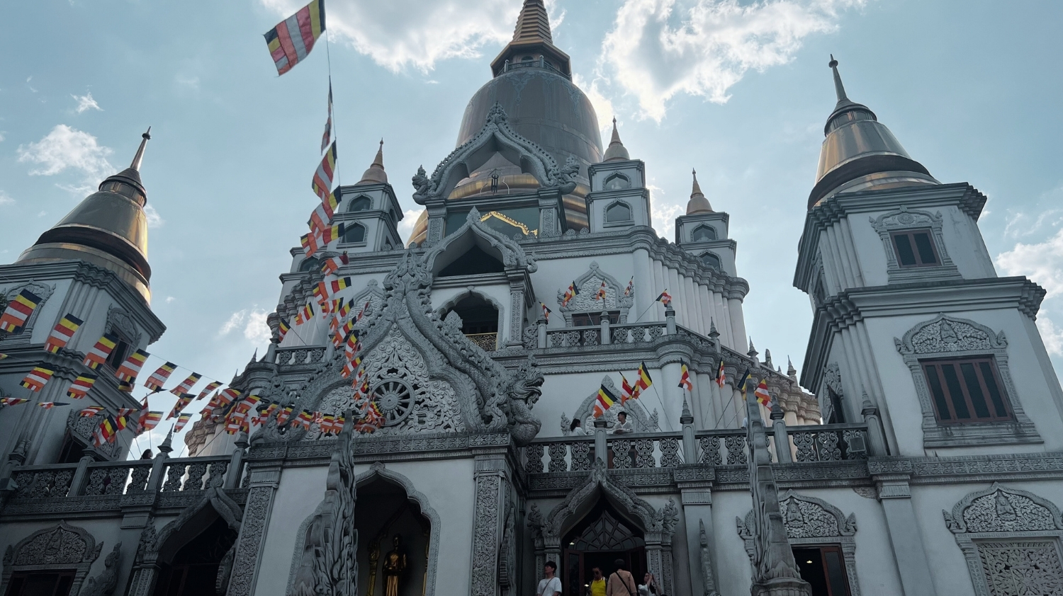 Buu Long Pagoda Thu Duc featured image