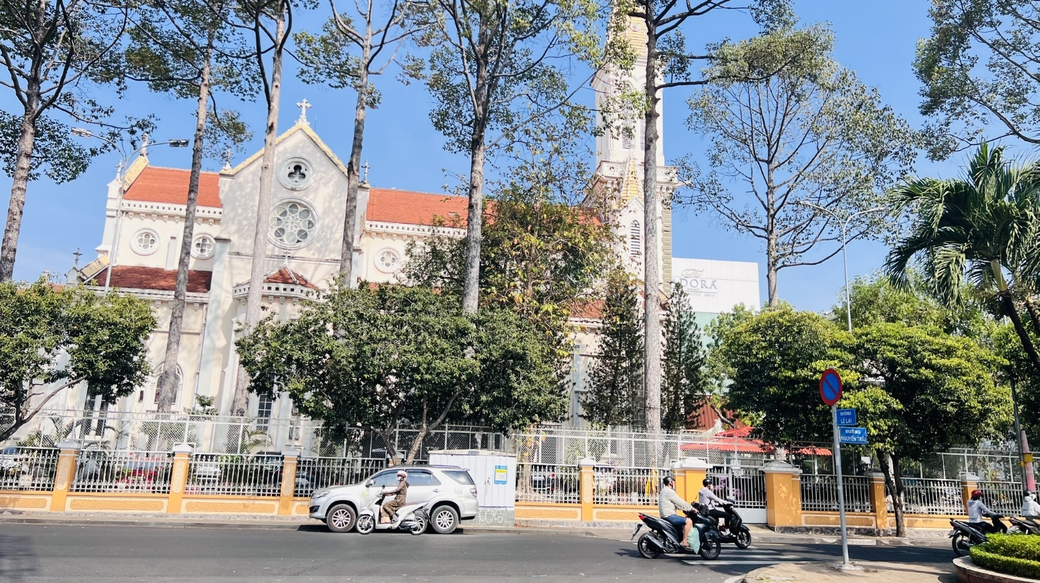 Huyen Sy Church featured image