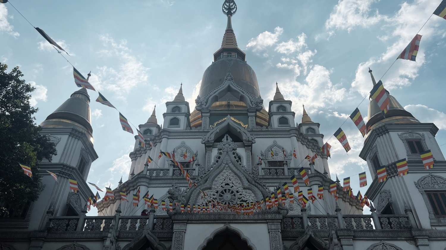 Most Beautiful Pagodas in Saigon featured image