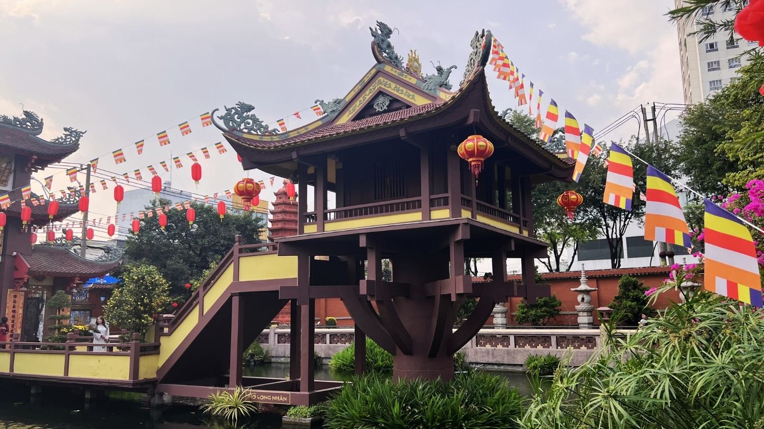 One Pillar Pagoda in Thu Duc featured image