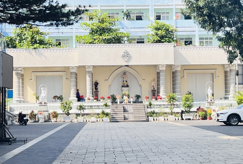 The Architecture of Huyen Sy Church