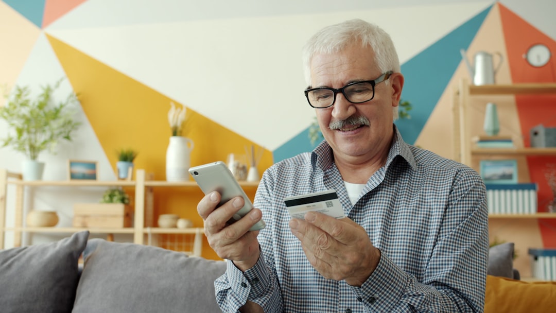 Best time to apply for AAdvantage cards based on offer history