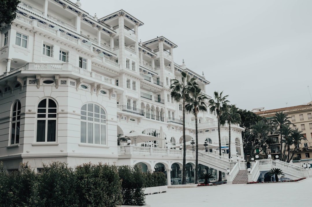 Accor Live Limitless Elite Status: Guide to Qualifying and Privileges