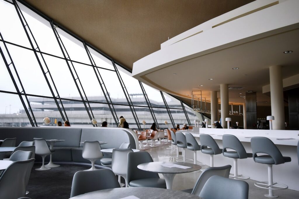 Priority Pass vs. Visa Airport Companion Program: Is There Any Difference?