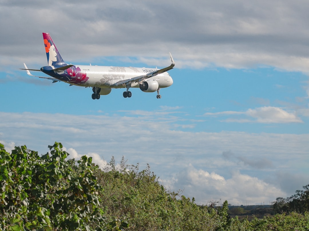 Tropical transpacific flair: Hawaiian Airlines Boeing 787 Dreamliner business class