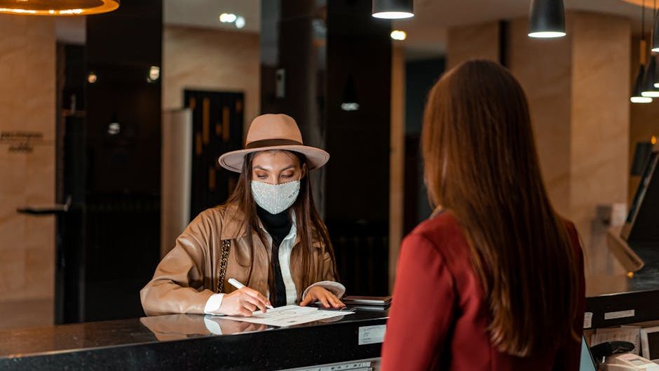 The "Hotel Red Flag List": After 12 Years in Hospitality, These 9 Tourist Habits Stand Out Instantly