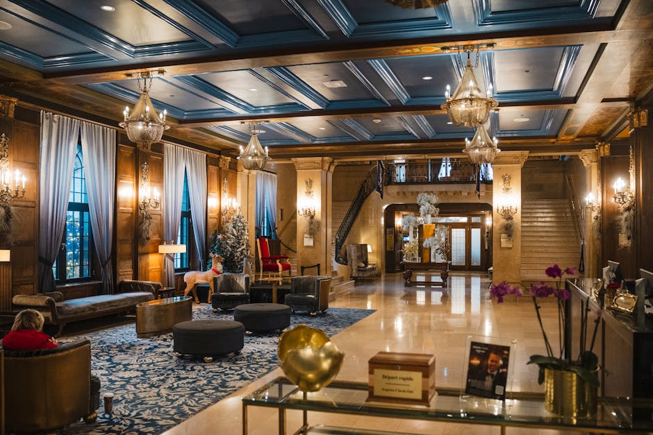 Manila Bulletin’s HATCH Contemporary Visions, Timeless Setting Opens at the Grand Lobby of The Manila Hotel