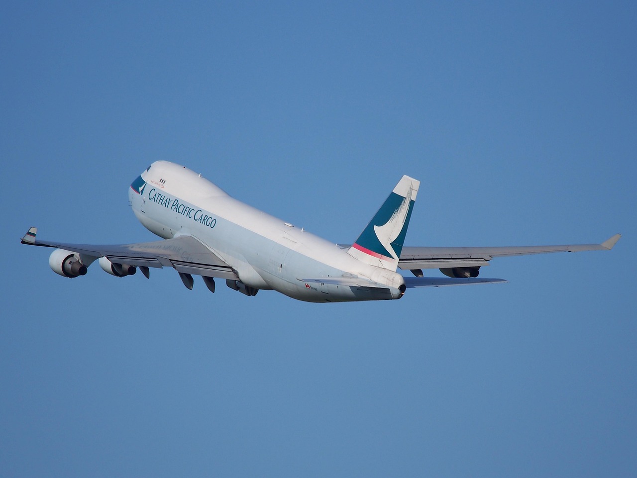 Cathay Pacific makes grand return to Seattle as it rebuilds US network