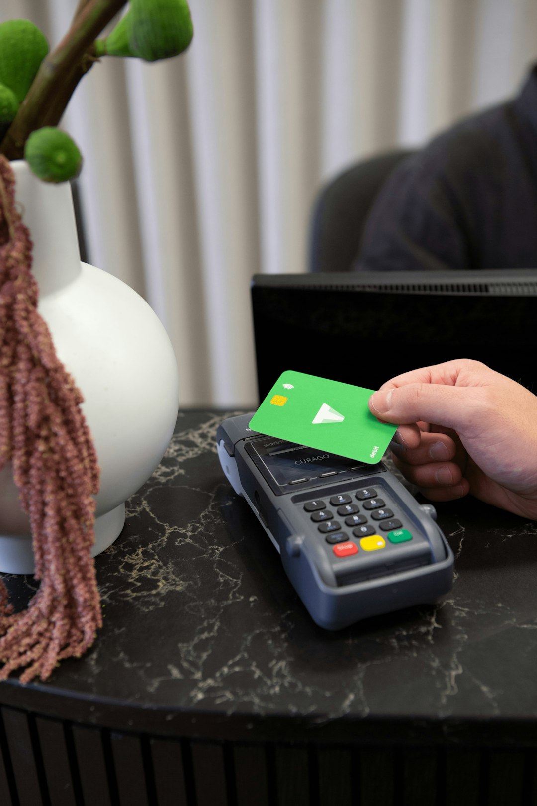 7 of the best hotel credit cards that come with an annual free night