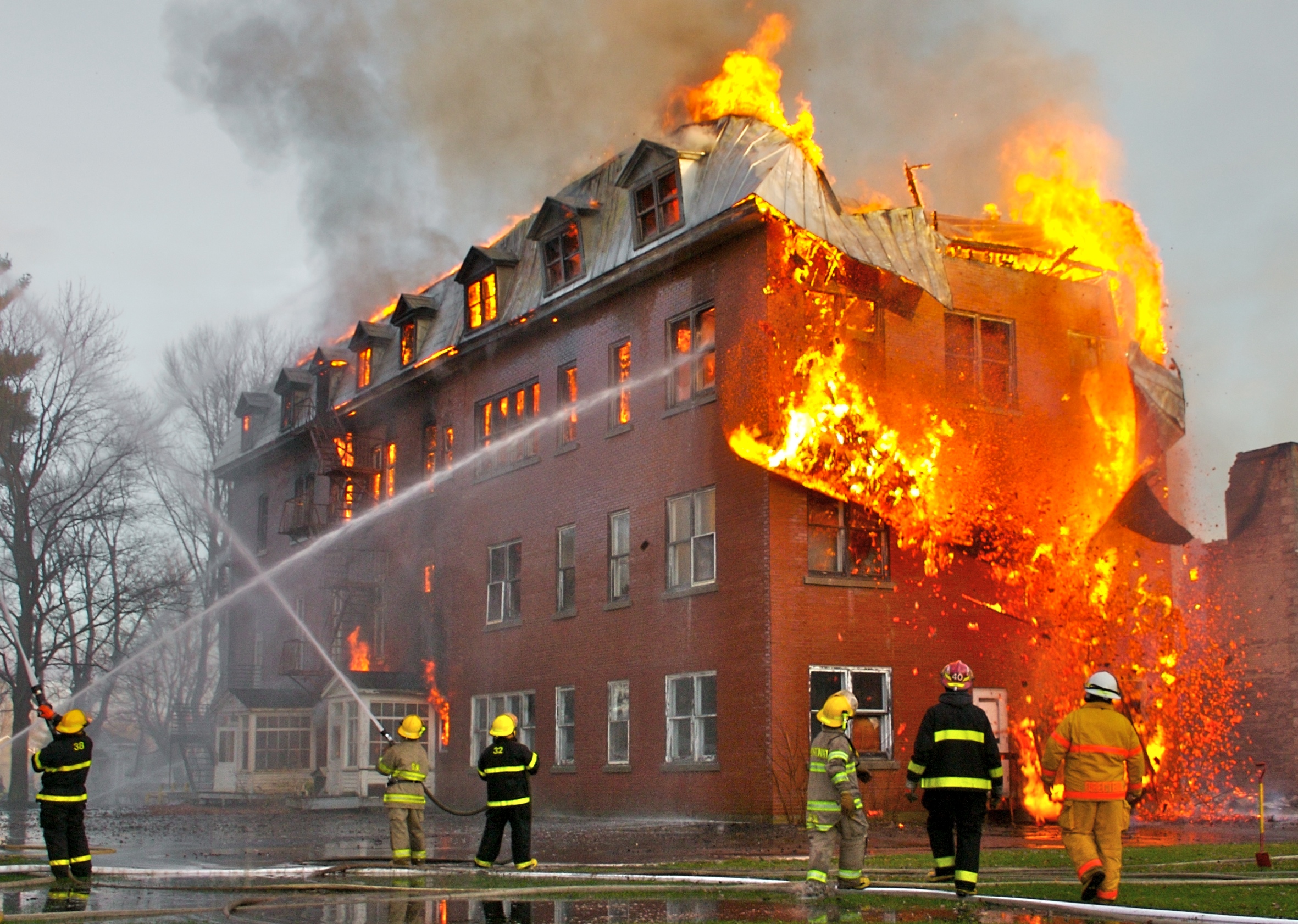 Deranged employee identified as alleged arsonist behind massive Ontario warehouse fire