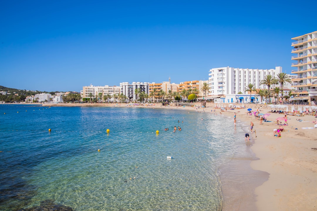Dorado Ibiza hotel in Playa d’en Bossa: boutique design hotel aan het strand
