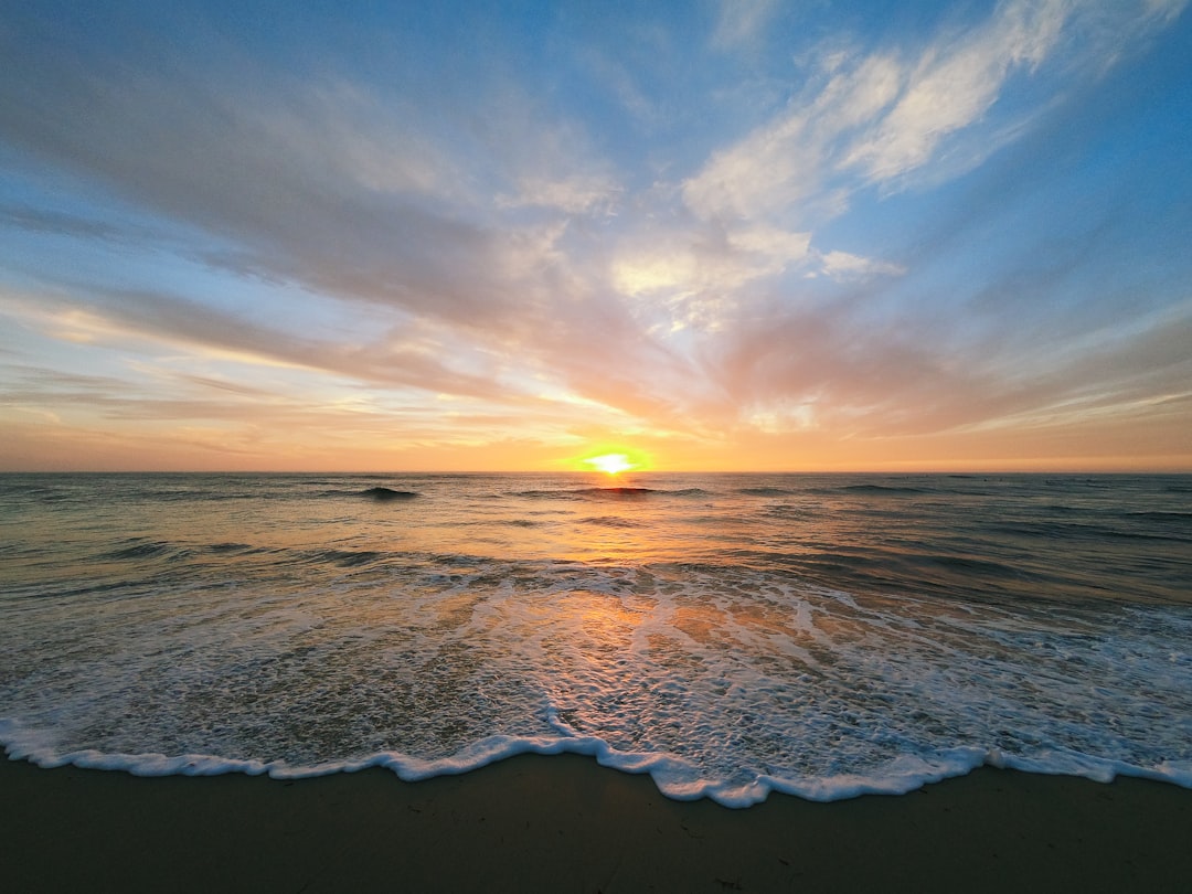 30 Perfect Beach Quotes and Instagram Captions