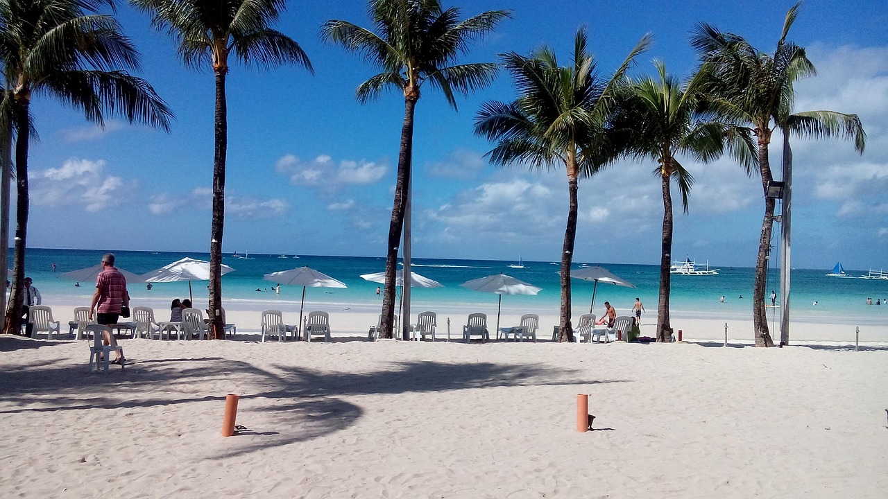2026 Top 10 BORACAY Beach Resorts We Tried