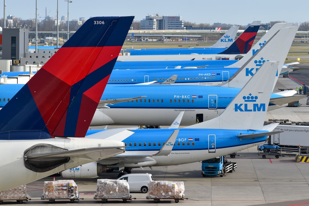 ‘Outlandish’ United-American merger talk raises consumer concerns ... but will it actually happen?