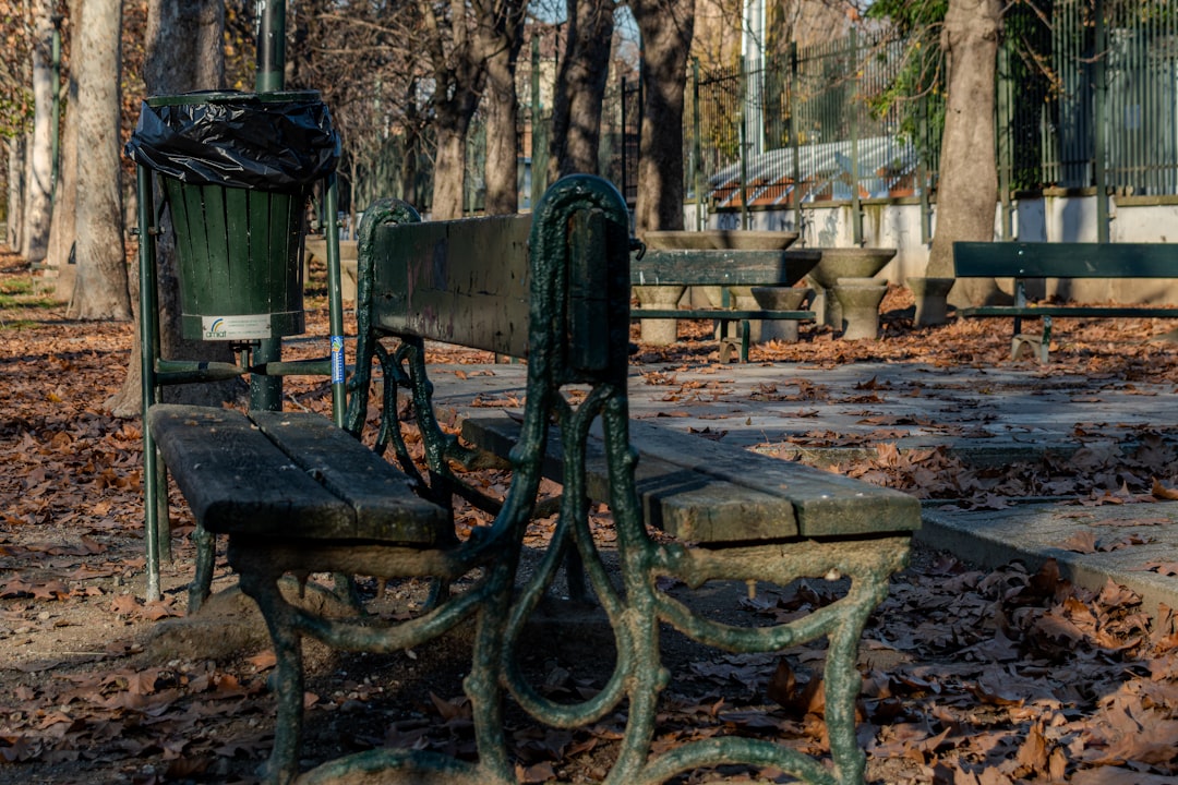 LA should secure iconic park –– before it gets worse